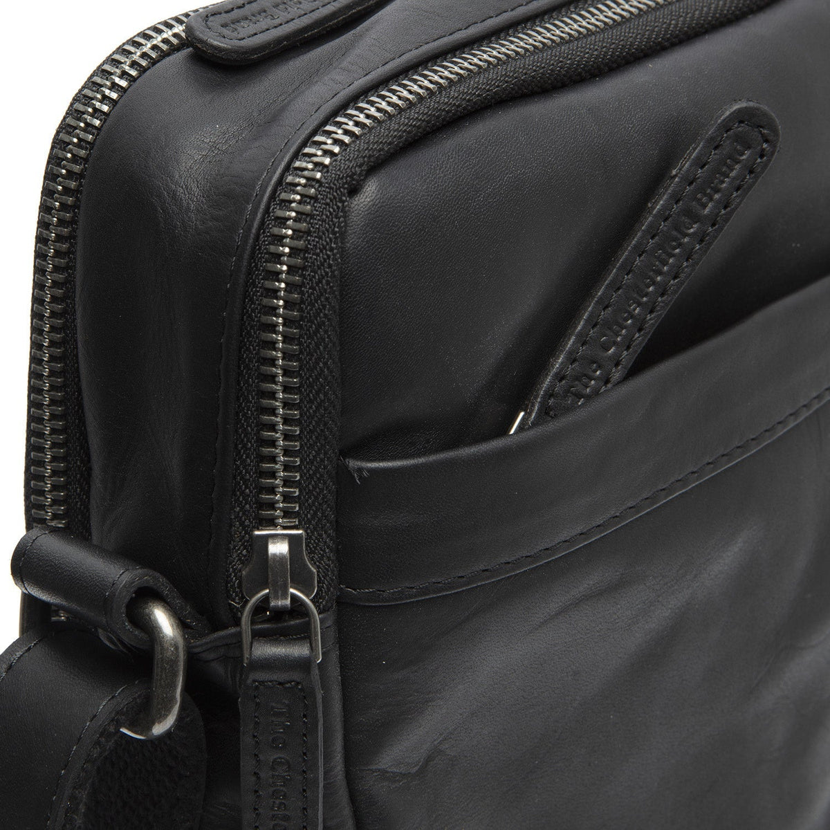 Solid Antique Brass Hardware &amp; Heavy-Duty Dual Zipper Detail on Alva Full-Grain Leather Crossbody Bag メンズ
