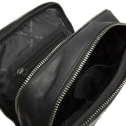 Alva Full-Grain Leather Crossbody Bag メンズ - Structured Side Profile Showing Gusset Depth &amp; Expansion Capacity
