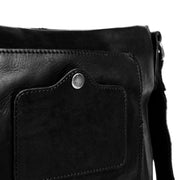 
内側ライニングビュー Showing Dedicated Padded Laptop Sleeve & Multi-Compartment Organization
