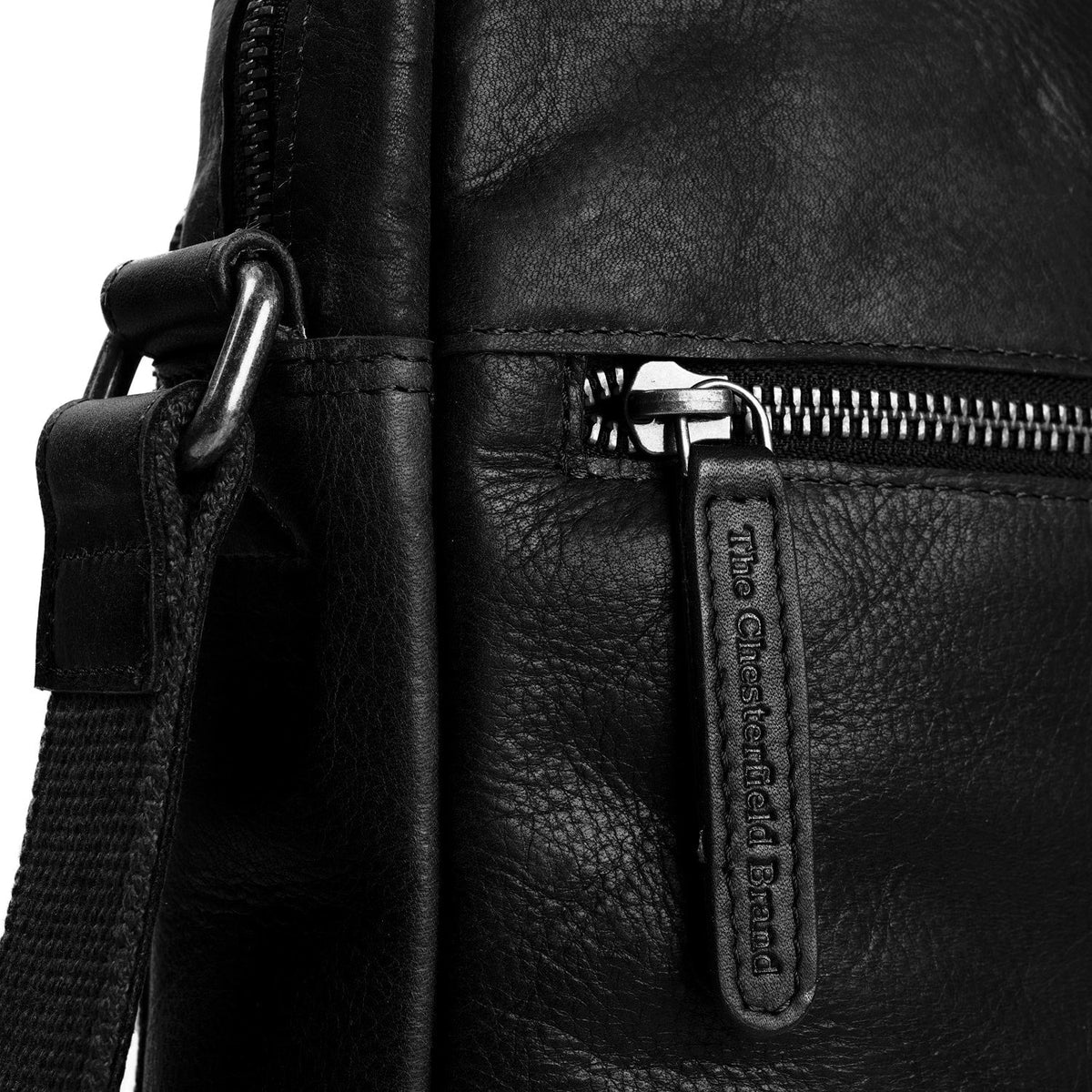 Solid Antique Brass Hardware &amp; Heavy-Duty Dual Zipper Detail on Dessau Full-Grain Leather Crossbody Bag メンズ