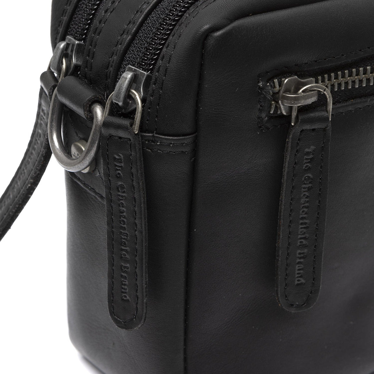 Samui Full-Grain Leather Crossbody Bag レディース - Structured Side Profile Showing Gusset Depth &amp; Expansion Capacity