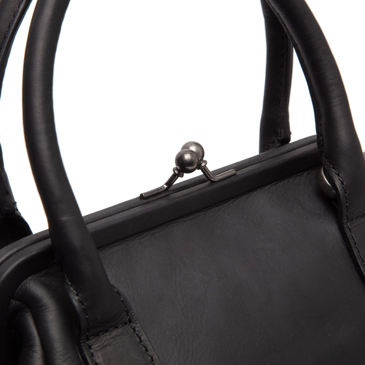 Classic 100% Full-Grain leather Goods - 美しい肩のラインと裾の仕立てが際立つ背面ビュー