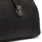 Close-Up Detail of Classic Collar &amp; Heavy-Duty Zipper Hardware on Rachael Full-Grain Leather Handbag レディース