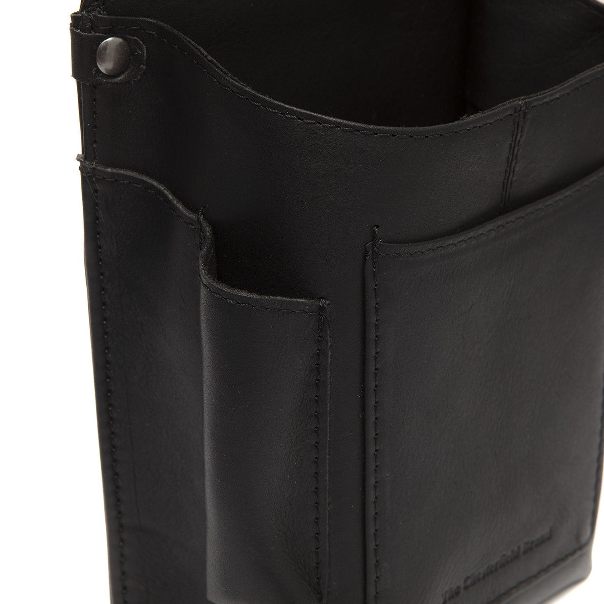 
Solid Antique Brass Hardware & Heavy-Duty Dual Zipper Detail on Taiwan フルグレインレザー Waiter 本革ウォレット Holster