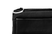 Oliver Full-Grain Leather Key Case レディース - Lateral Side Profile View Showing Sleeve Cut &amp; Athletic Taper Fit