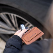 Oliver Full-Grain Leather Key Case レディース – alternate product view 2
