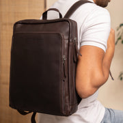 Jasper Full-Grain Leather Laptop Backpack レディース – alternate product view 2