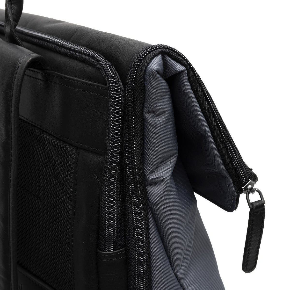 
Trondheim フルグレインレザー ノートPCバックパック – alternate product view 2