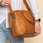 Boston Full-Grain Leather Laptop Bag メンズ – alternate product view 2