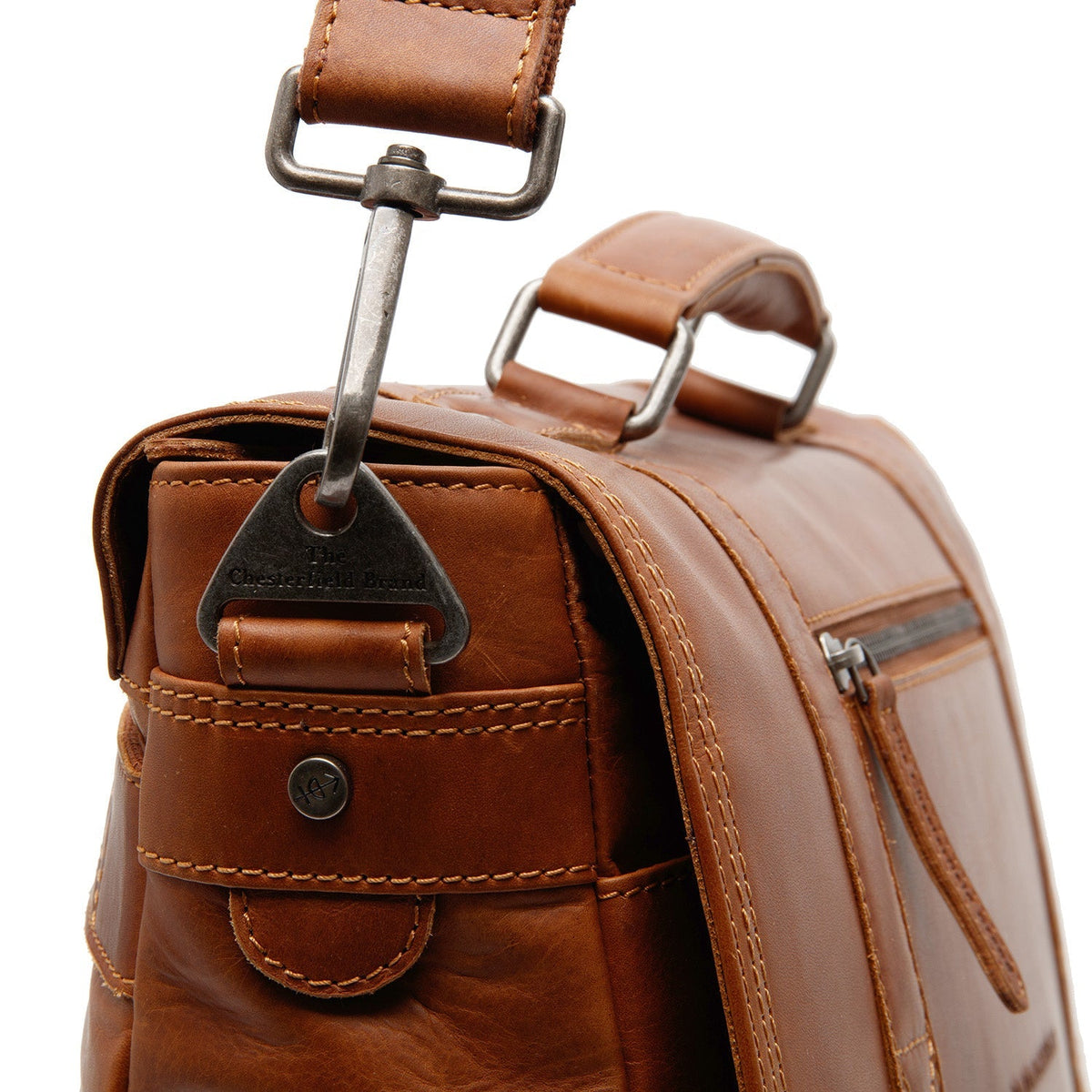 内側ライニングビュー Showing Dedicated Padded Laptop Sleeve & Multi-Compartment Organization