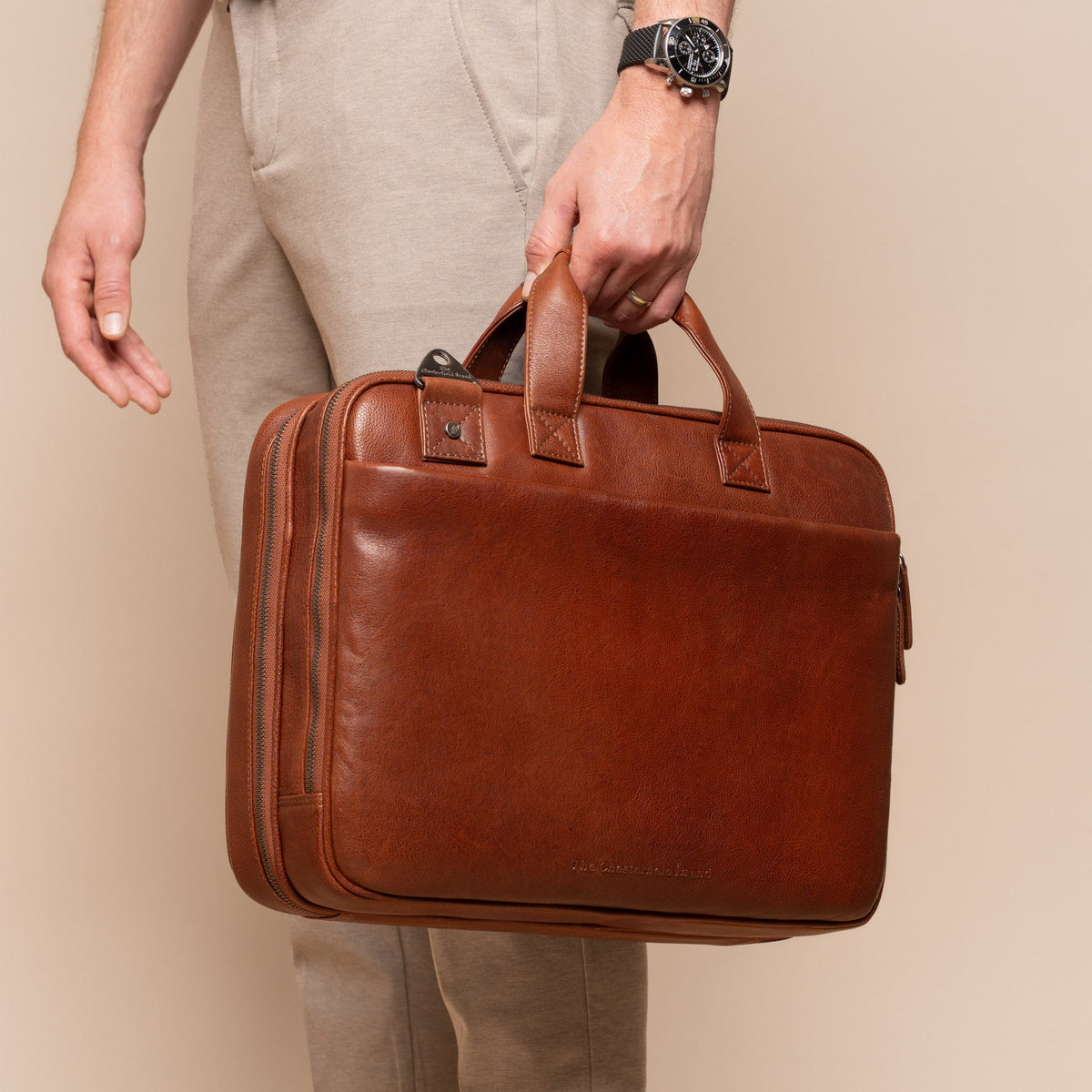 Iseo Full-Grain Leather Laptop Bag メンズ – alternate product view 3