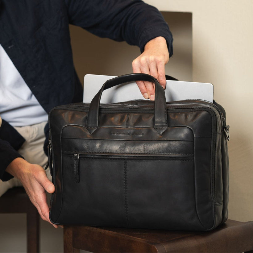 Ryan Full-Grain Leather Laptop Bag メンズ