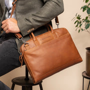 Tilbury Full-Grain Leather Laptop Bag レディース – alternate product view 2