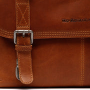 Solid Antique Brass Hardware &amp; Heavy-Duty Dual Zipper Detail on Veneto Full-Grain Leather Laptop Bag レディース