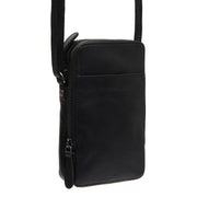 
Alesund フルグレインレザー Phone Bag - 正面スタイル＆テーラードシルエット | 公式オンライン通販