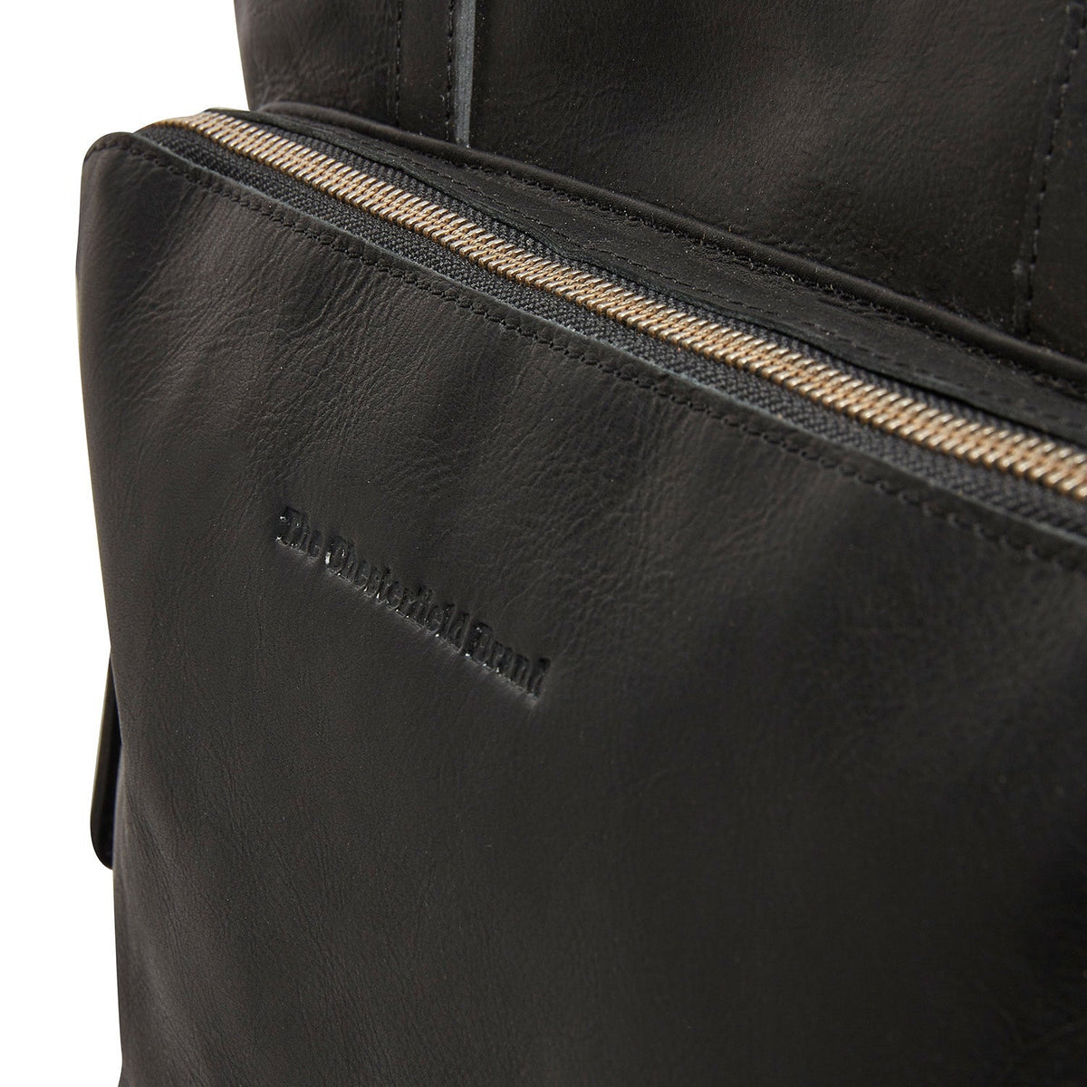 Solid Antique Brass Hardware &amp; Heavy-Duty Dual Zipper Detail on Alicante Full-Grain Leather Shopper レディース