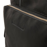 Solid Antique Brass Hardware &amp; Heavy-Duty Dual Zipper Detail on Alicante Full-Grain Leather Shopper レディース
