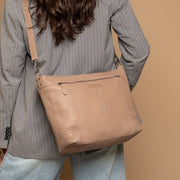 Astero Full-Grain Leather Shoulder Bag レディース – alternate product view 2
