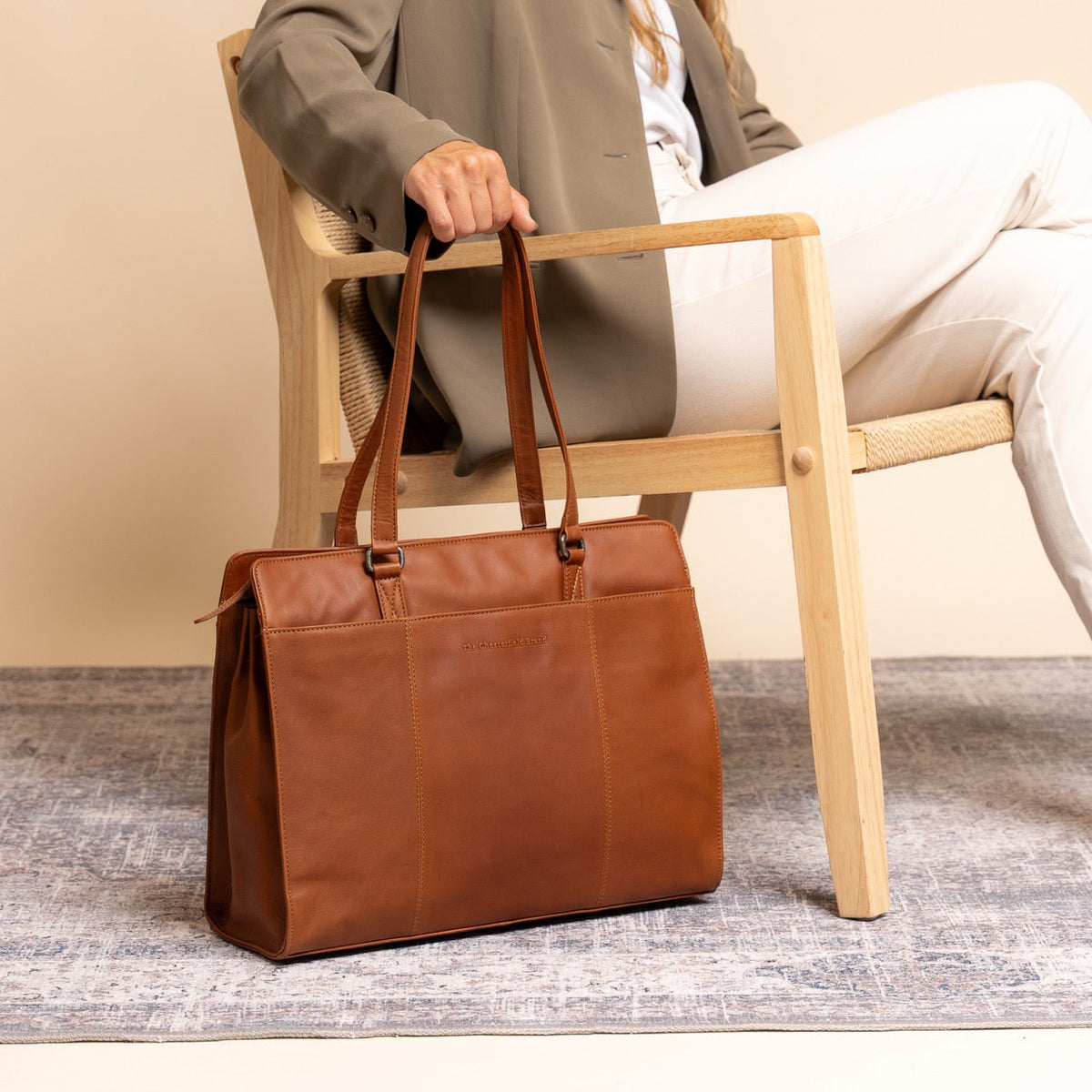 
Fidenza フルグレインレザー ショルダーバッグ – alternate product view 3