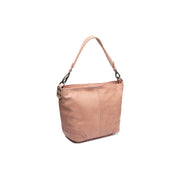 
100% Full-Grain Wax Pull-Up 100% Full-Grain Leather Grain Texture & Handcrafted Patina Detail