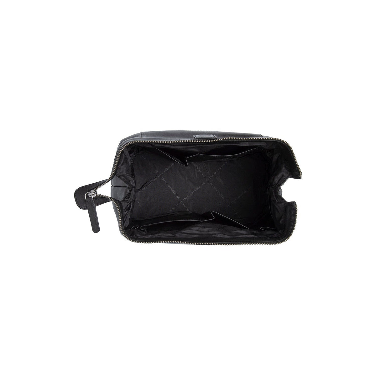 
クローズアップ詳細 of Classic Collar & Heavy-Duty Zipper Hardware on Biassa フルグレインレザー トラベルポーチ