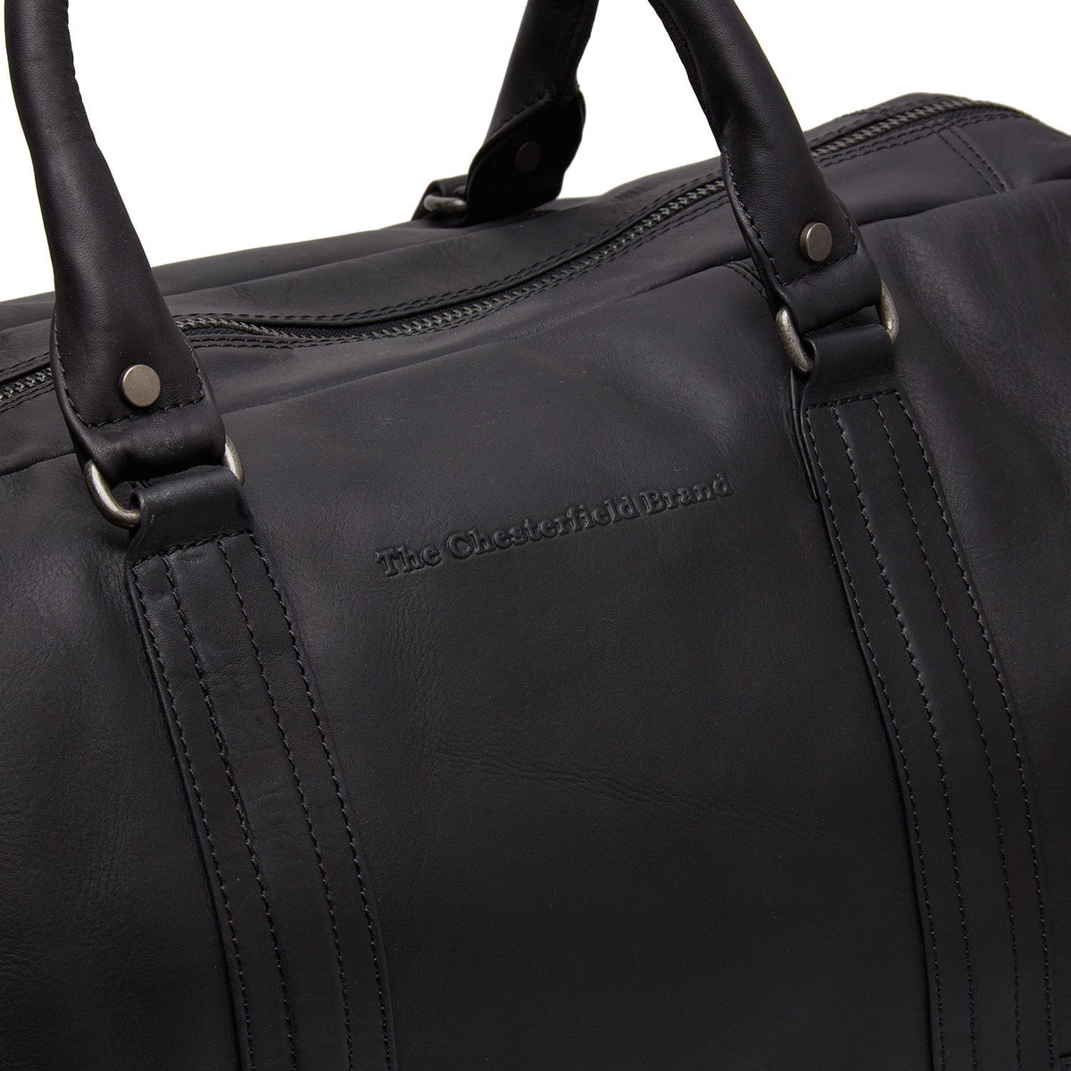 Solid Antique Brass Hardware &amp; Heavy-Duty Dual Zipper Detail on Melbourne Full-Grain Leather Weekender Bag レディース