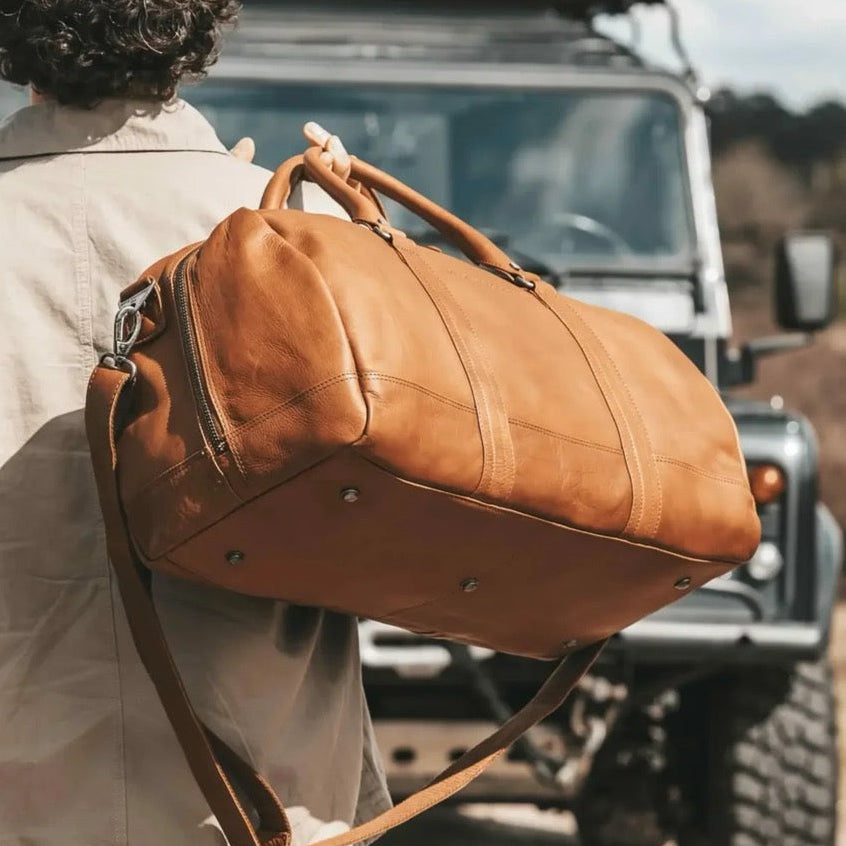 Melbourne Full-Grain Leather Weekender Bag レディース – alternate product view 2