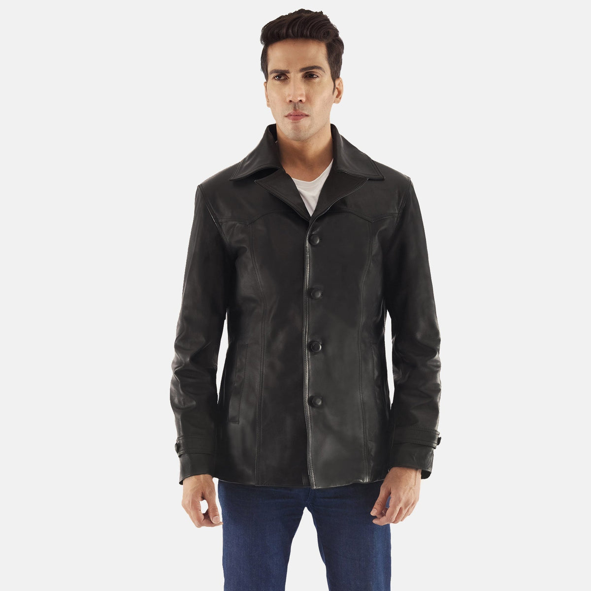 Leo ブラック レザーコート メンズ in Black Cowhide Leather - Front Profile View &amp; Tailored Silhouette | Buy Online