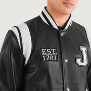 Close-Up Detail of Varsity &amp; Snap Button Hardware on Liberte New Jersey ブラック Leather Varsity レザージャケット メンズ