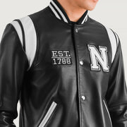 
クローズアップ詳細 of Varsity & Snap Button Hardware on Liberte New York ブラック Leather Varsity レザージャケット メンズ