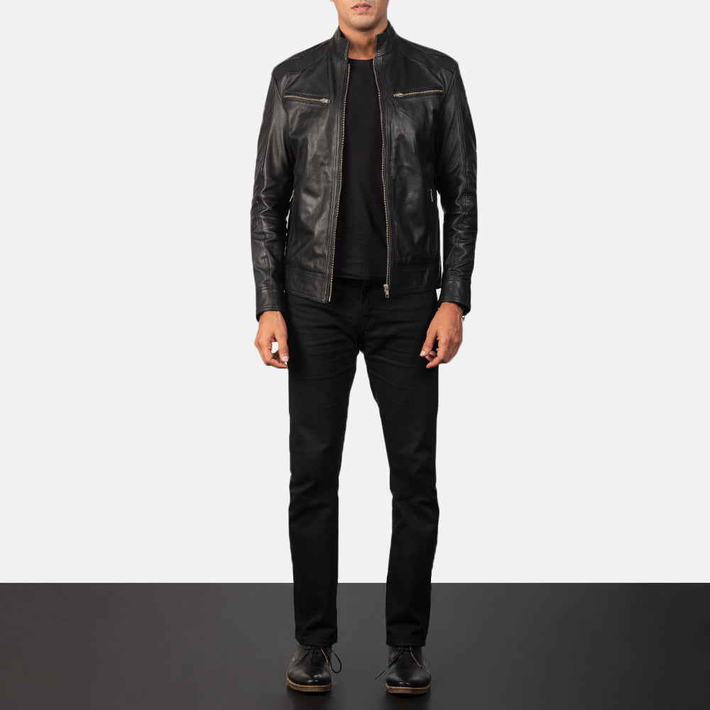 Men's Mack ブラック レザーライダースジャケット メンズ - Lateral Side Profile View Showing Sleeve Cut &amp; Athletic Taper Fit