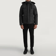 
Malcolm ブラック Hooded Puffer レザージャケット メンズ - 袖の立体カッティングと洗練されたテーパードフィットを見せる側面ビュー