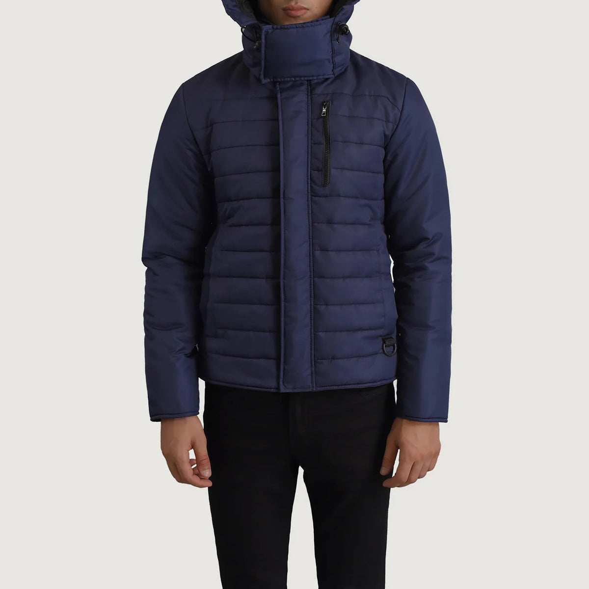 
クローズアップ詳細 of Classic Collar & Zipper With Placket Hardware on Malcolm ブルー Hooded Puffer レザージャケット メンズ