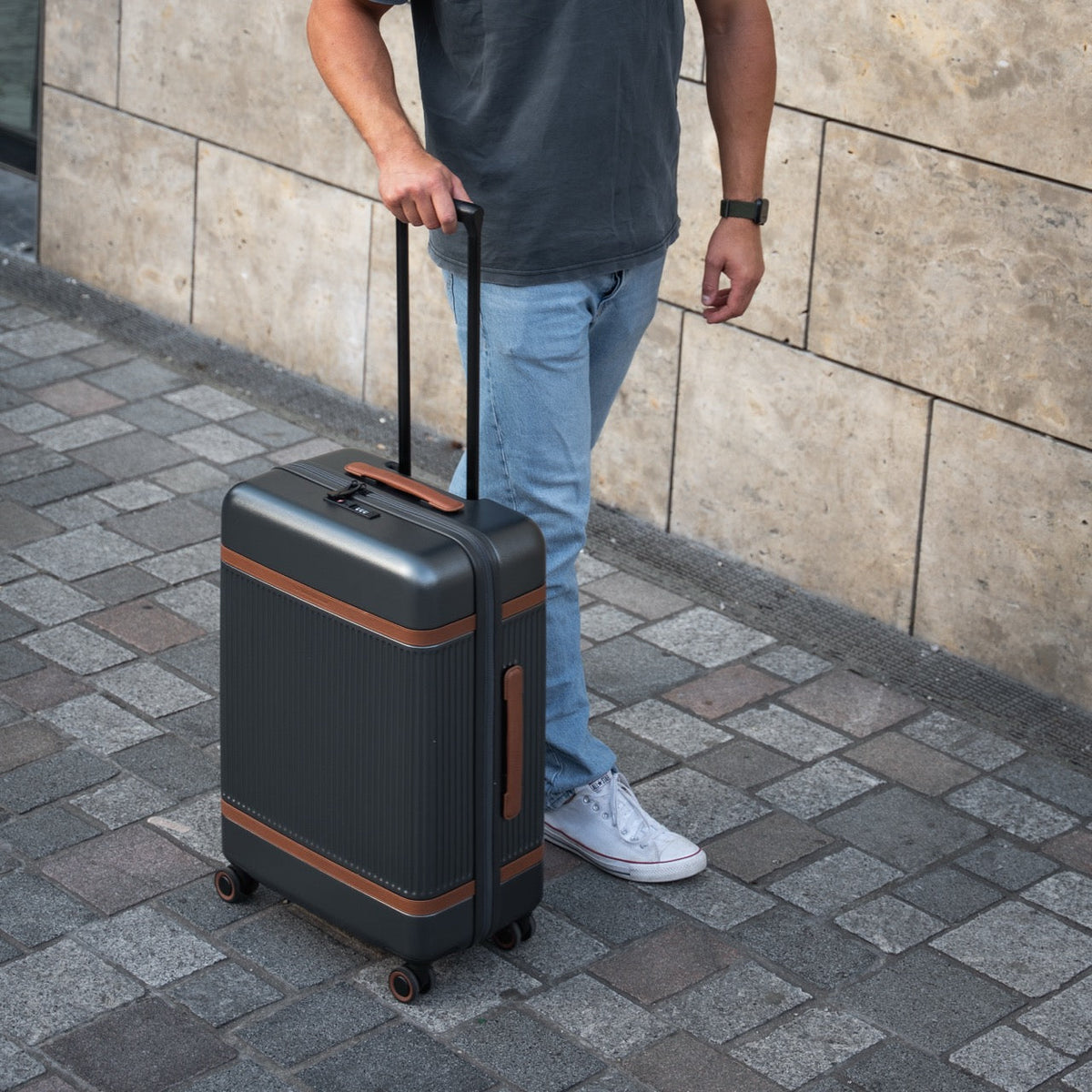 Medium Suitcase Zuna レディース – alternate product view 2