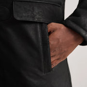 
内側ライニングビュー Showing Fully faux fur lined & 内側ユーティリティポケット2つ