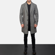 
クローズアップ詳細 of Notch & Button Hardware on Petrillo グレー Wool Single Breasted レザーコート メンズ
