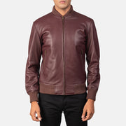 
クローズアップ詳細 of Varsity & Zipper Hardware on Shane マルーン レザーボンバージャケット メンズ