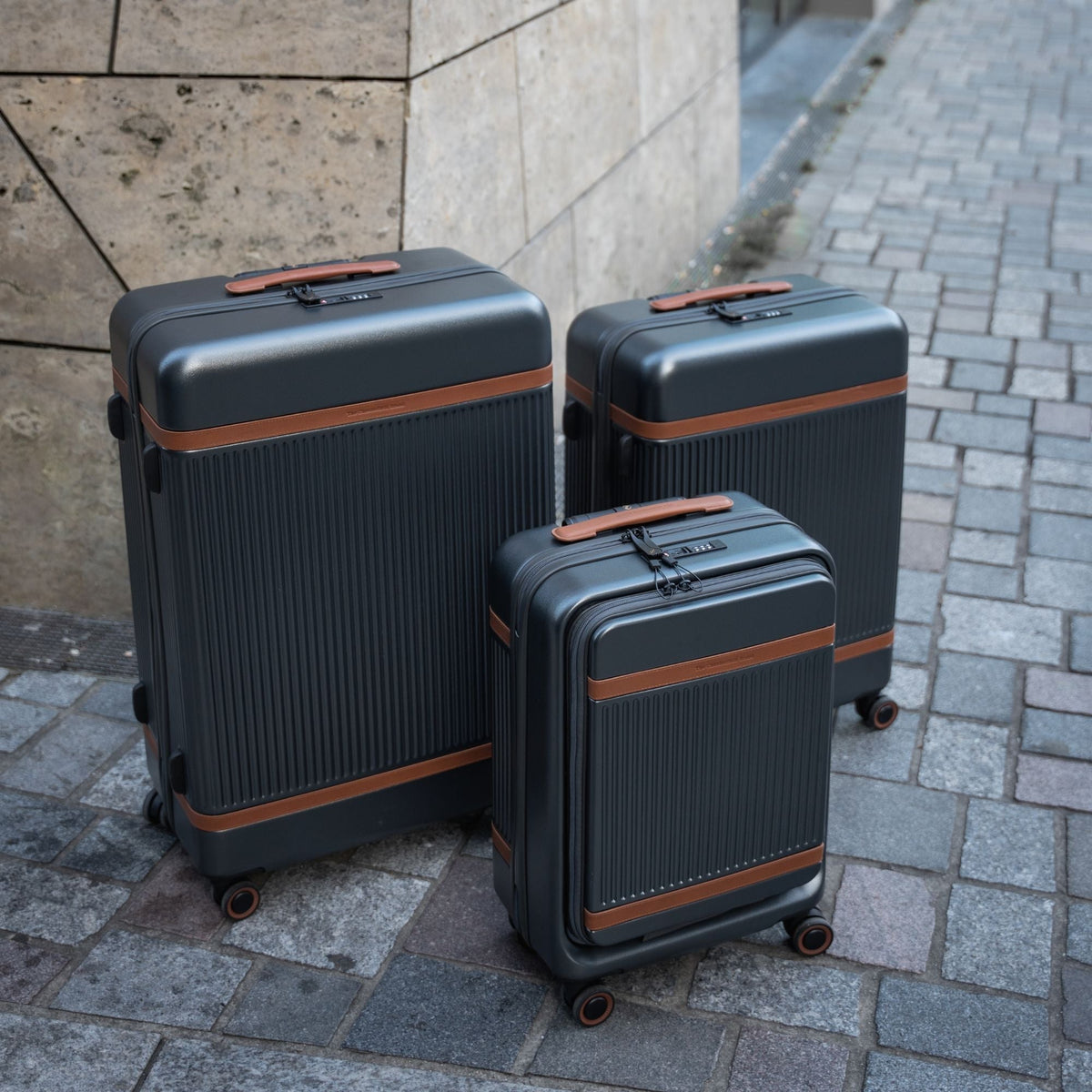 Suitcase Set Front Pocket Zuna レディース – alternate product view 2