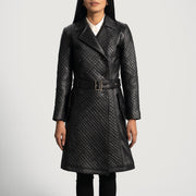 
Sweet Susan ブラック レザートレンチコート レディース in Black Sheepskin Leather - 正面スタイル＆テーラードシルエット | 公式オンライン通販