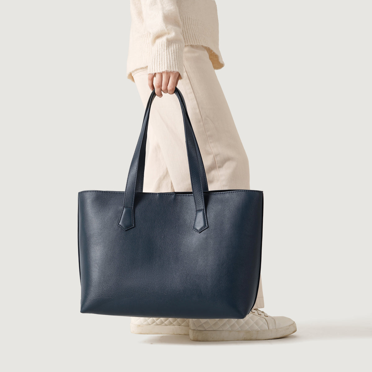 
The Bianca レザー トートバッグ – alternate product view 2