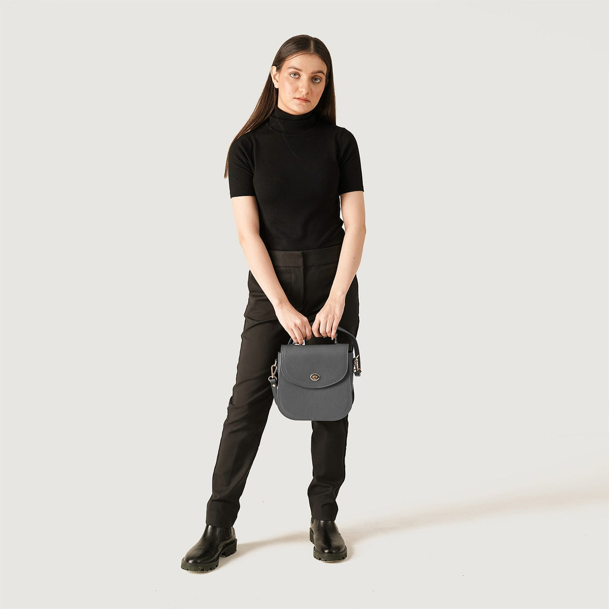 
The Sandra Leather Saddle Bag – alternate product view 2