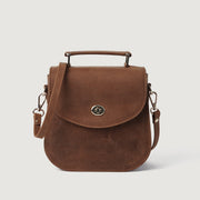 
The Sandra Vintage タン Leather Saddle Bag For Women in Tan Full Grain Naturally Milled Cowhide Leather. - Full Exterior 正面スタイル＆テーラードシルエット | 公式オンライン通販