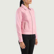 
Pink Sheepskin Leather Biker Jacket - 美しい肩のラインと裾の仕立てが際立つ背面ビュー