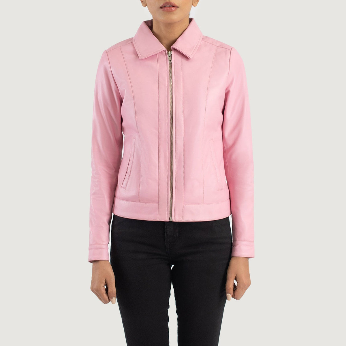 
シャツカラーとジッパー金具の接写ディテール Vixen Pink Classic Collar Leather Jacket