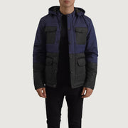 
Wayne ブラック & ブルー Hooded Puffer レザージャケット メンズ in Black + Blue Full-Grain Leather - 正面スタイル＆テーラードシルエット | 公式オンライン通販
