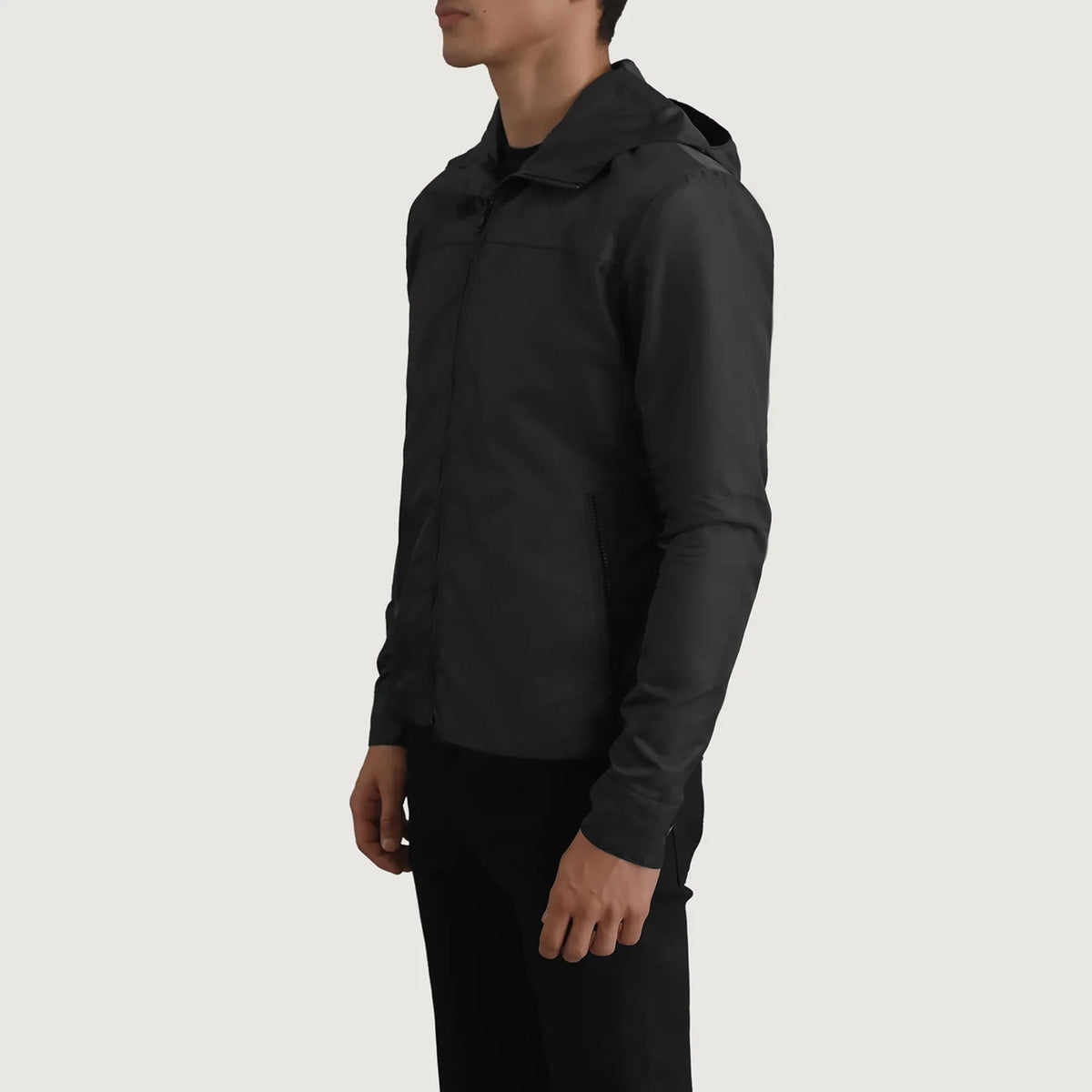 
Black Full-Grain Leather Hooded Jacket - 美しい肩のラインと裾の仕立てが際立つ背面ビュー
