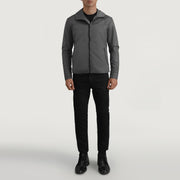 
Wesley グレー Hooded Windbreaker レザージャケット メンズ - 袖の立体カッティングと洗練されたテーパードフィットを見せる側面ビュー