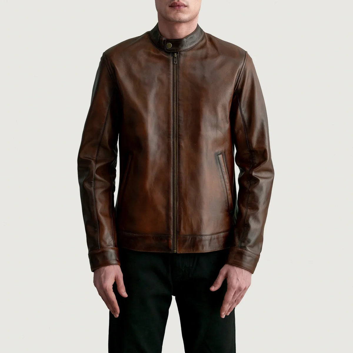 Zen Distressed ブラウン レザーライダースジャケット メンズ - Lateral Side Profile View Showing Sleeve Cut &amp; Athletic Taper Fit
