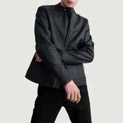 Zen Tumbled ブラック レザーライダースジャケット メンズ - Lateral Side Profile View Showing Sleeve Cut &amp; Athletic Taper Fit